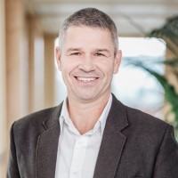 Raphael Bühler Email