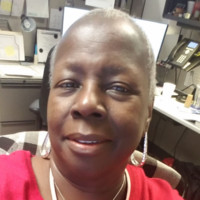 Comcast Business Employee Suzanne Holmes's profile photo