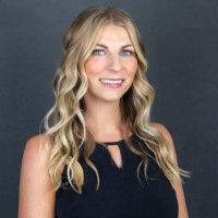 MavRealty Employee Nina Becker's profile photo