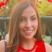 Laura Avellaneda Email