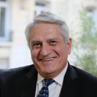BLOOM Employee Jean-Yves Naouri's profile photo