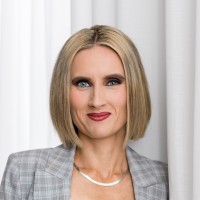 Amanda Lowry Email & Phone Number