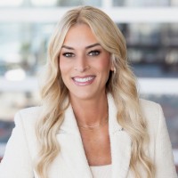 Right at Home Employee Jen Chaney's profile photo