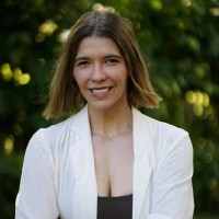 Zuzanna Neziri Email