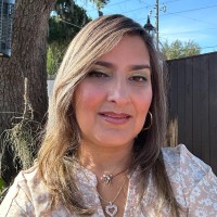 Vinali Group Employee Claudia Victoria Rivera's profile photo