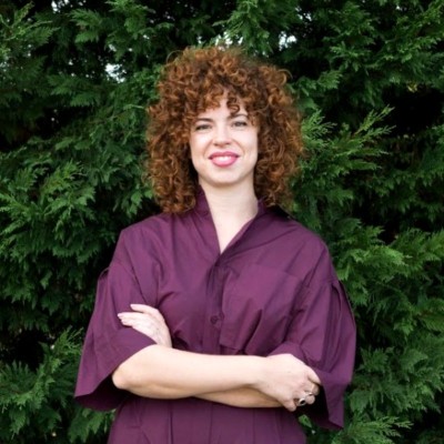 Silvia Pravia Email