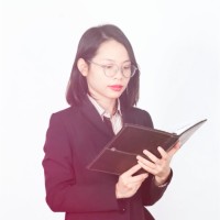 Huyền Trần Email