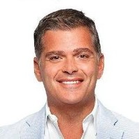 Fairmont Hotels & Resorts Employee Omer Acar's profile photo