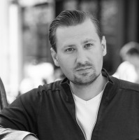Etienne Villie Email