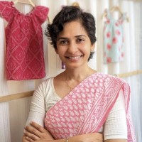 HALEMONS Employee Deepti Amin's profile photo