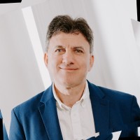 Nikos Paragios Email