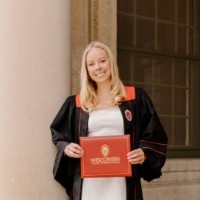 ThredUp Employee Emily Schmitz's profile photo