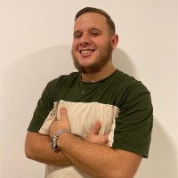 ESG Now Employee Renan Brickes's profile photo