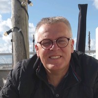 Frank Blom Email