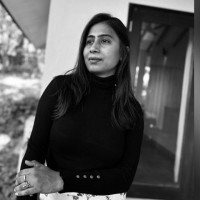 Pavithra Eshwarappa Email
