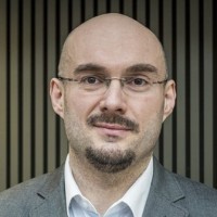 Martin Jarabek Email