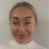 Holly Lund Email