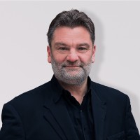 Markus Zübert Email