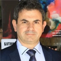 Tsvetan Momchilov Email