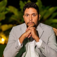 Committed Coaches Employee Vini Motta's profile photo