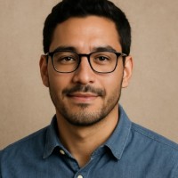 Instantly Employee Mario Flores García's profile photo