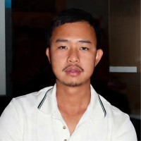 Giang Nguyen Email & Phone Number
