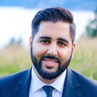 E-mail e número de telefone de Tej Dhillon