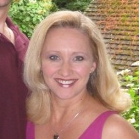 Dayna Phillips Email & Phone Number