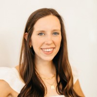 Gwen Kennedy Email & Phone Number