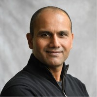 E-mail e número de telefone de Mihir Somaiya