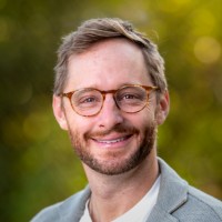 Warren Wallace Email & Phone Number