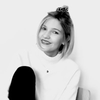 Hilla Kirves Email