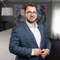 Tomáš Hruška Email