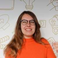 Laura Bertram Email