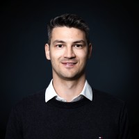 Leonhard Bozzetta Email