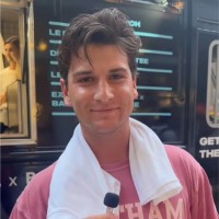 Oscar Employee Adam Kelemen's profile photo