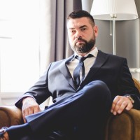 Damien Saunier Email