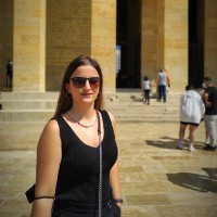 Esra Karataş Email