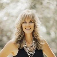 Kelly Waters Email & Phone Number