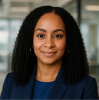 T'Onnia Smith Email & Phone Number