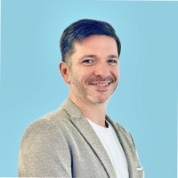 Alexander Holden Email & Phone Number