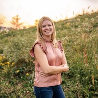 Premier Construction & Design Employee Valerie Glander's profile photo