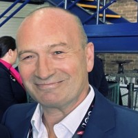 Qantas Employee Dave Henning's profile photo