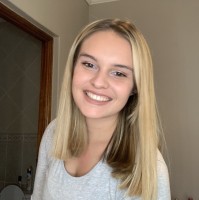Kelly van der Dussen Email