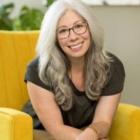 Warp + Weft Employee Sarah Karp's profile photo