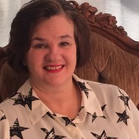 Dream Vacations - James Aigner Employee Anna Schukraft's profile photo