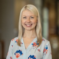 Lara Carruthers Email