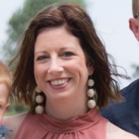 Kelly Underwood Email & Phone Number