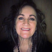 Shelleylynn Grav Email & Phone Number