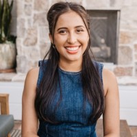 Itzel Romero Email & Phone Number